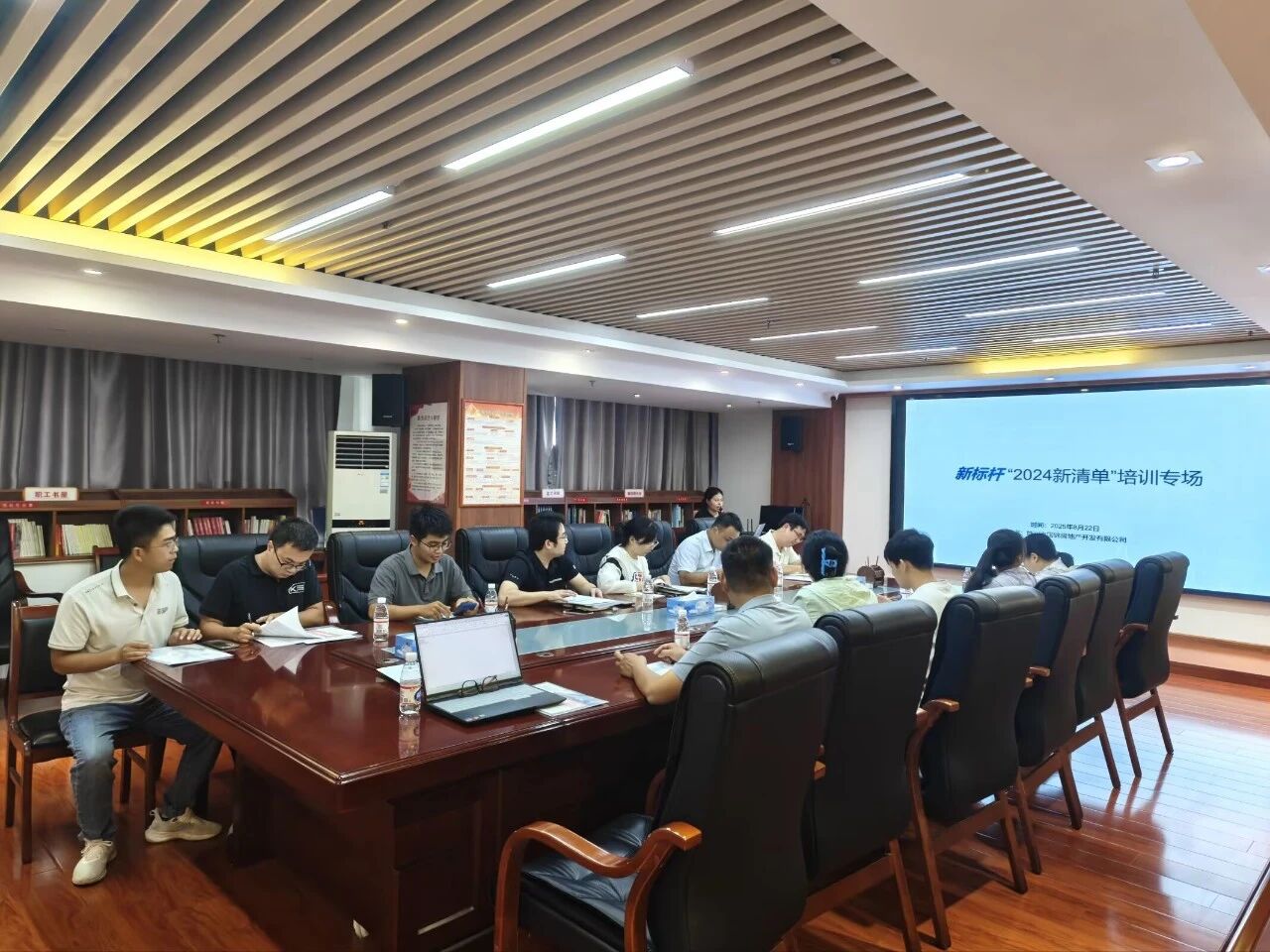 微信图片_20250922160438_517_5.jpg 不忘初心
